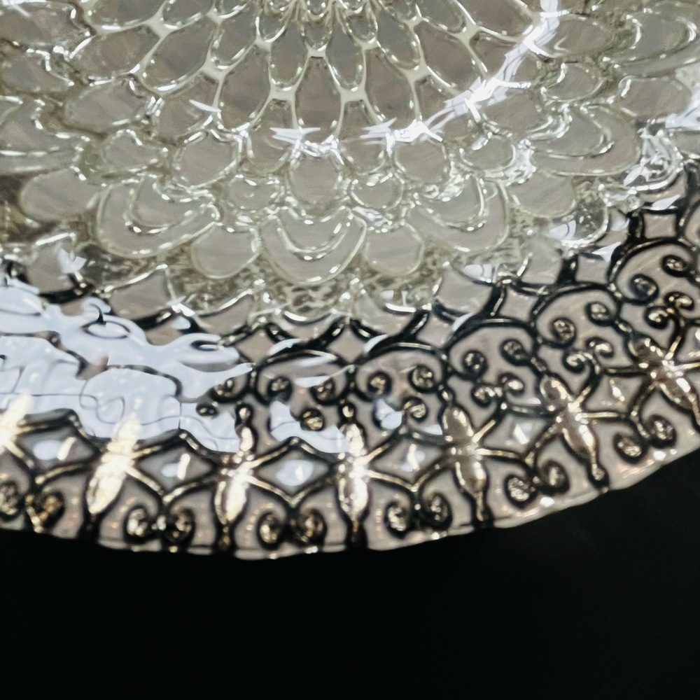 Decorative silver tone metallic bowl - Picture 11 of 12